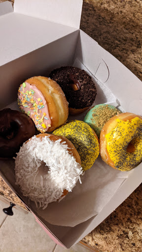 Donut Shop «AM Donut & Yogurt», reviews and photos, 305 Huntington Dr, Monrovia, CA 91016, USA