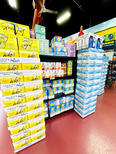 Convenience Store «Circle K», reviews and photos, 130 N Water St, Milwaukee, WI 53202, USA