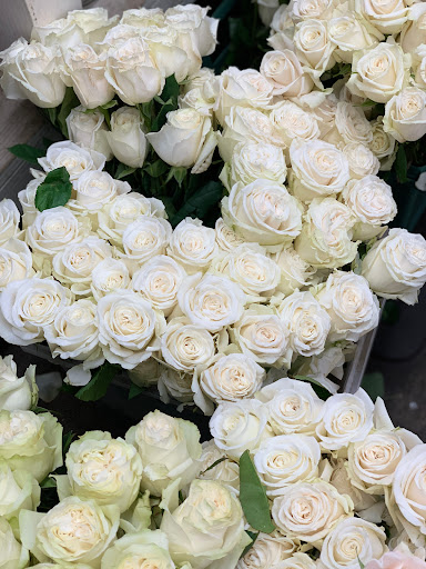 Florist «Sweet Pea Florist», reviews and photos, 5918 Naples Plaza, Long Beach, CA 90803, USA