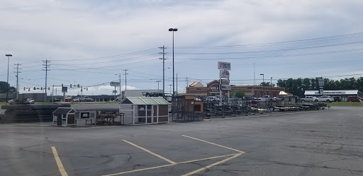 Home Improvement Store «Tractor Supply Co.», reviews and photos, 2028 N Locust Ave, Lawrenceburg, TN 38464, USA