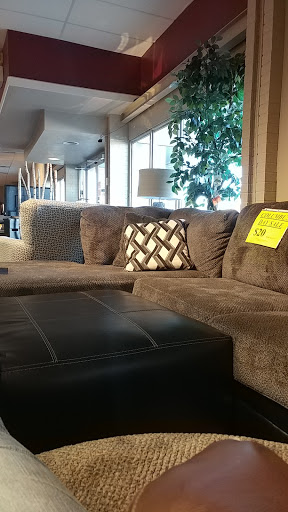 Furniture Store «Unclaimed Freight Furniture», reviews and photos, 2520 S University Dr, Fargo, ND 58103, USA