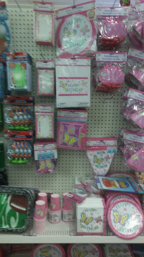 Dollar Store «Dollar Tree», reviews and photos, 9055 Biscayne Blvd, Miami Shores, FL 33138, USA
