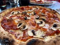 Pizza du Pizzeria Le Régent à Mantes-la-Jolie - n°16
