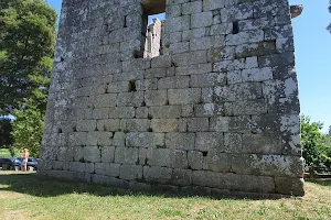 Medieval Torre de Cambra image