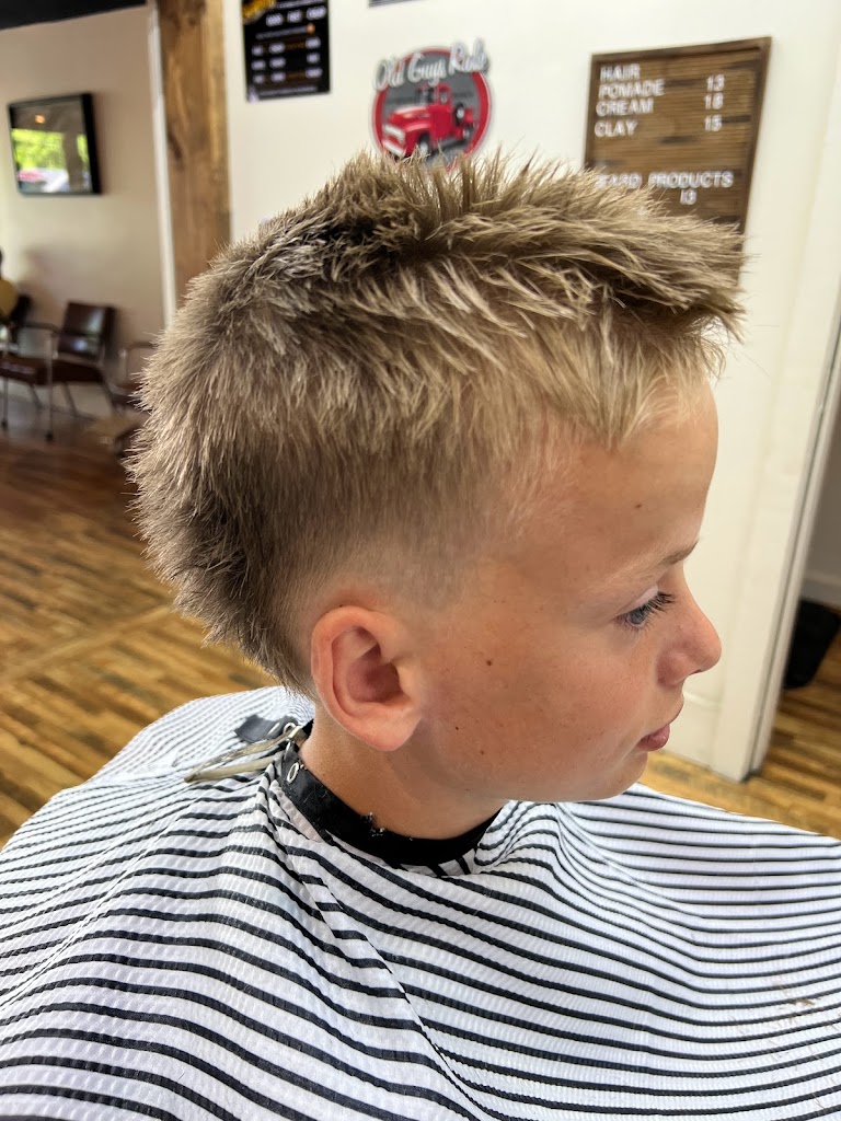Heather Curtis Master Barber of Etowah 37331