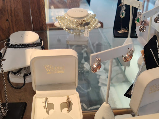 Jewelry Designer «Waldeland Jewelry & Gifts», reviews and photos, 1340 Duckwood Dr #11, Eagan, MN 55123, USA