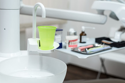 Stomatologische Praxis und Labor - Stomatologische Praxis und Labor