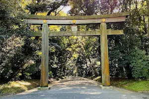 Meiji Jingu Kitasando Torii image