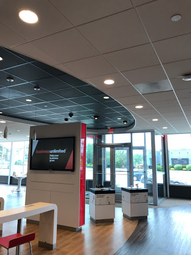 Cell Phone Store «Verizon», reviews and photos, 715 W Dekalb Pike, King of Prussia, PA 19406, USA