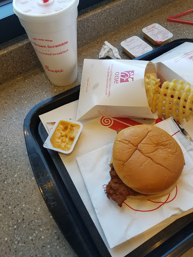 Fast Food Restaurant «Chick-fil-A», reviews and photos, 449 N Moorpark Rd, Thousand Oaks, CA 91360, USA