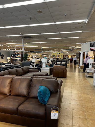 Furniture Store «Furniture Fair», reviews and photos, 3710 Alexandria Pike, Cold Spring, KY 41076, USA