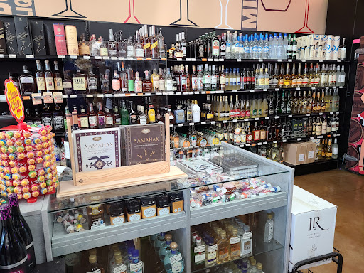 Grocery Store «Malincho Euro Market & Prestige Liquor», reviews and photos, 1475 Lee St, Des Plaines, IL 60018, USA