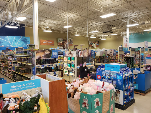 Pet Supply Store «PetSmart», reviews and photos, 7225 Bell Creek Rd Ste 228, Mechanicsville, VA 23111, USA