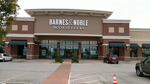 Barnes & Noble, 6510 N Illinois St, Fairview Heights, IL 62208, USA, 