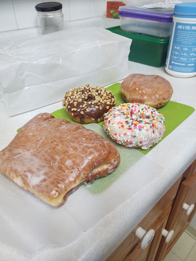 Donut Shop «Donut Burst», reviews and photos, 1870 S Garrison St, Lakewood, CO 80232, USA