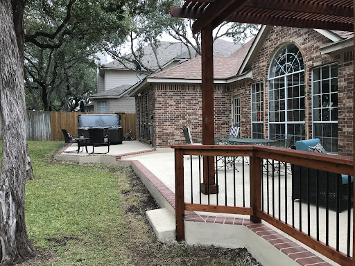 Deck Builder «River City Deck and Patio», reviews and photos