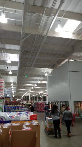 Warehouse store «Costco Wholesale», reviews and photos, 4500 W Shaw Ave, Fresno, CA 93722, USA