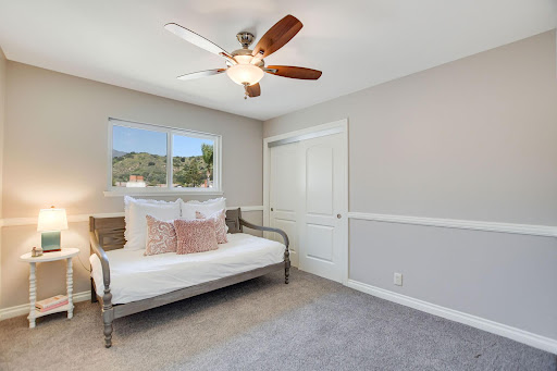 Mr. & Mrs. La Verne Real Estate image