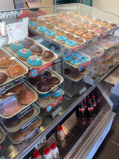Bakery «Krispy Kreme Doughnuts», reviews and photos, 121 Curtner Ave #40, San Jose, CA 95125, USA