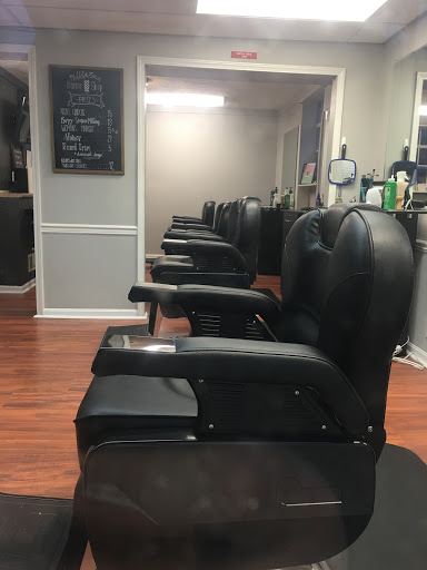 Barber Shop «Middletown Barber Shop», reviews and photos, 11603 Main St, Louisville, KY 40243, USA