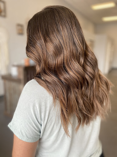 Hair Salon «The Urban Revival Boutique, Style Bar & Salon», reviews and photos, 2903 N Patterson St, Valdosta, GA 31602, USA