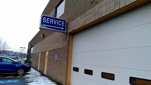 Ford Dealer «Romano Ford», reviews and photos, 5431 N Burdick St, Fayetteville, NY 13066, USA