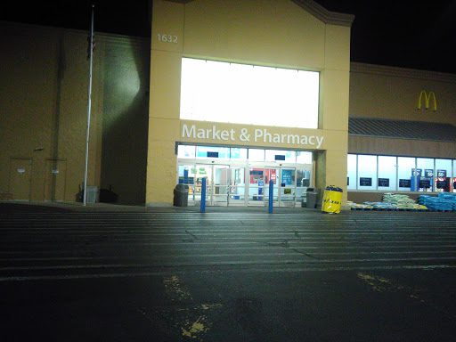 Department Store «Walmart Supercenter», reviews and photos, 1632 N 2000 W, Clinton, UT 84015, USA