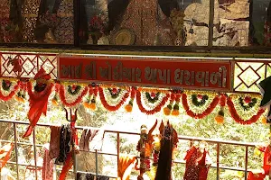 Thaapa Vaari Khodiar Temple image