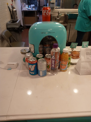 Donut Shop «District Doughnut», reviews and photos, 749 8th St SE, Washington, DC 20003, USA