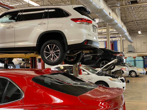 Toyota Dealer «Springhill Toyota», reviews and photos, 3062 Government Blvd, Mobile, AL 36606, USA