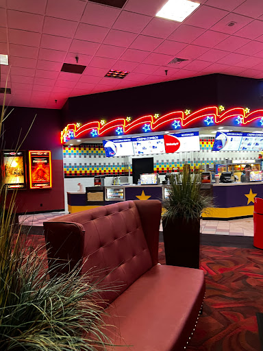 Movie Theater «Marquee Cinemas - Coralwood 10», reviews and photos, 2301 Del Prado Blvd, Cape Coral, FL 33990, USA