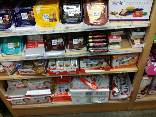 Furniture Store «Cost Plus World Market», reviews and photos, 890 Jefferson Ave, Redwood City, CA 94063, USA