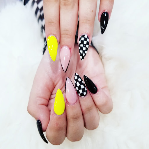 Beauty Salon «Emerald Beauty Salon», reviews and photos, 748 Emerald St, San Diego, CA 92109, USA