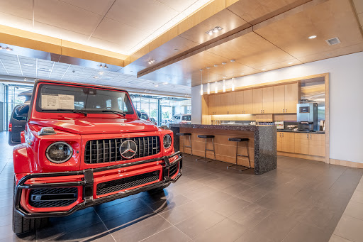 Mercedes Benz Dealer «Park Place Motorcars Mercedes-Benz Grapevine», reviews and photos, 1300 Texan Trail, Grapevine, TX 76051, USA