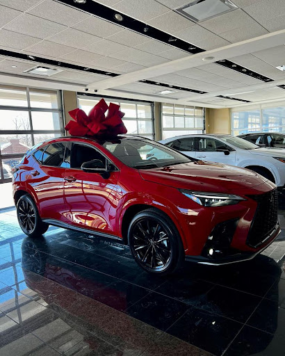 Lexus Dealer «Mungenast Lexus of St. Louis», reviews and photos, 13700 Manchester Rd, Manchester, MO 63011, USA