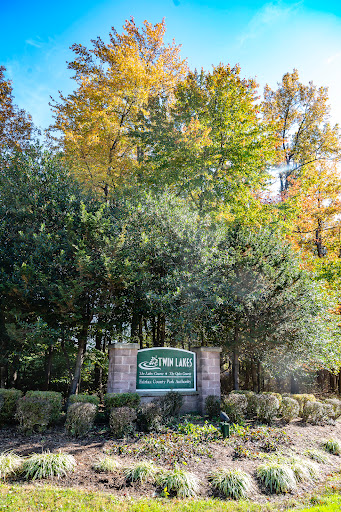 Golf Course «Twin Lakes Golf Course», reviews and photos, 6201 Union Mill Rd, Clifton, VA 20124, USA