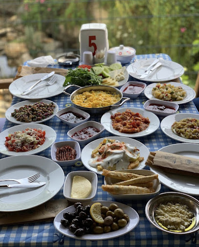 Efe Köy Kahvaltısı Ve Çay Bahçesi