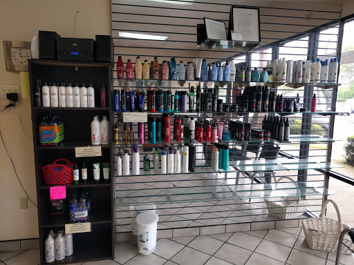 Beauty Hair Salon «Cuts By Us», reviews and photos, 221 Village At Glynn Pl, Brunswick, GA 31525, USA