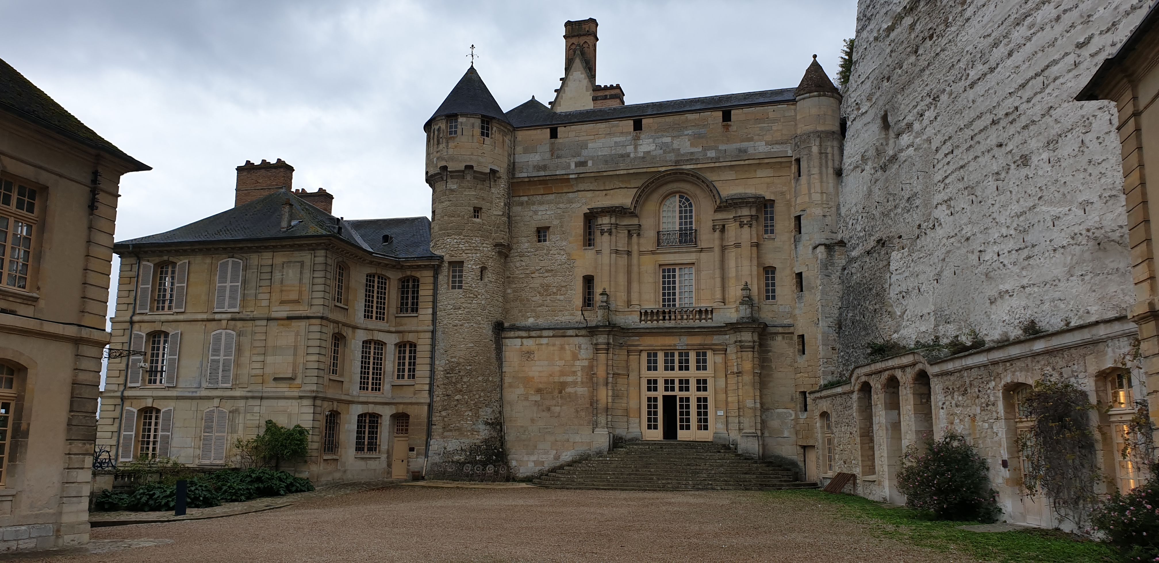 Photo n° 2 de l'avis de FRED.E fait le 03/11/2022 à 16:30