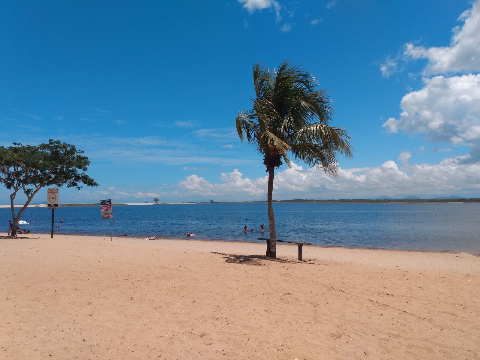 Photo of Carapebus Beach amenities area
