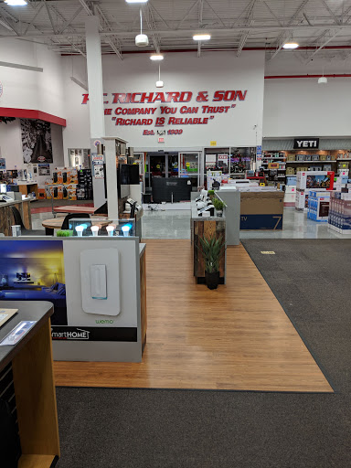Appliance Store «P.C. Richard & Son», reviews and photos, 136-03 20th Ave, College Point, NY 11356, USA