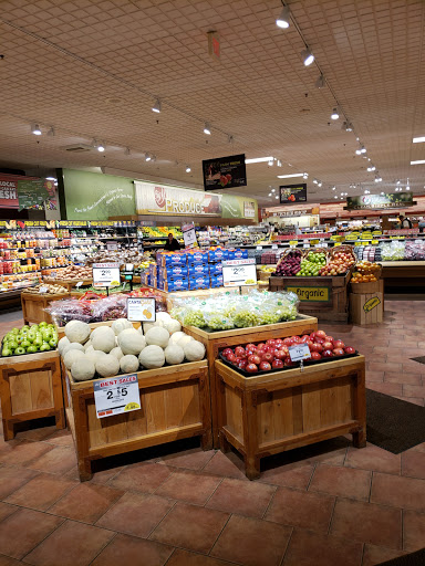 Supermarket «Big Y», reviews and photos, 135 West Rd, Ellington, CT 06029, USA