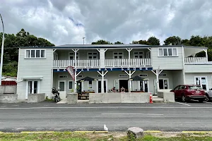 Waihau Bay Lodge image