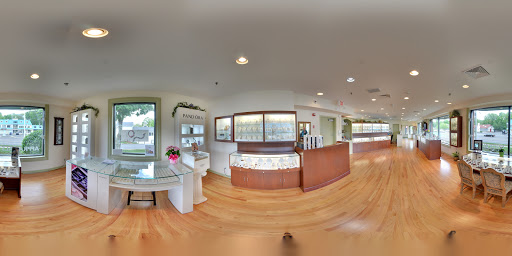 Jewelry Store «Wilton Jewelers», reviews and photos, 27 Danbury Rd, Wilton, CT 06897, USA