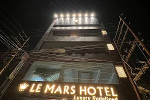 Le Mars Hotel image