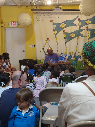 Book Store «Little Shop of Stories», reviews and photos, 133 E Court Square # A, Decatur, GA 30030, USA