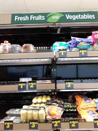 Home Goods Store «Dollar General», reviews and photos, 1522 W 9th St, Mt Carmel, IL 62863, USA