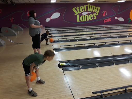 Bowling Alley «Sterling Lanes», reviews and photos, 33200 Schoenherr Rd, Sterling Heights, MI 48312, USA