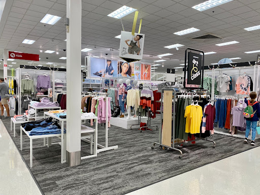 Target, 1135 Woodstock Rd, Roswell, GA 30075, USA, 