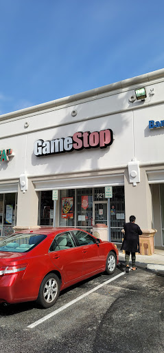 Video Game Store «GameStop», reviews and photos, 821 E Commercial Blvd, Oakland Park, FL 33334, USA